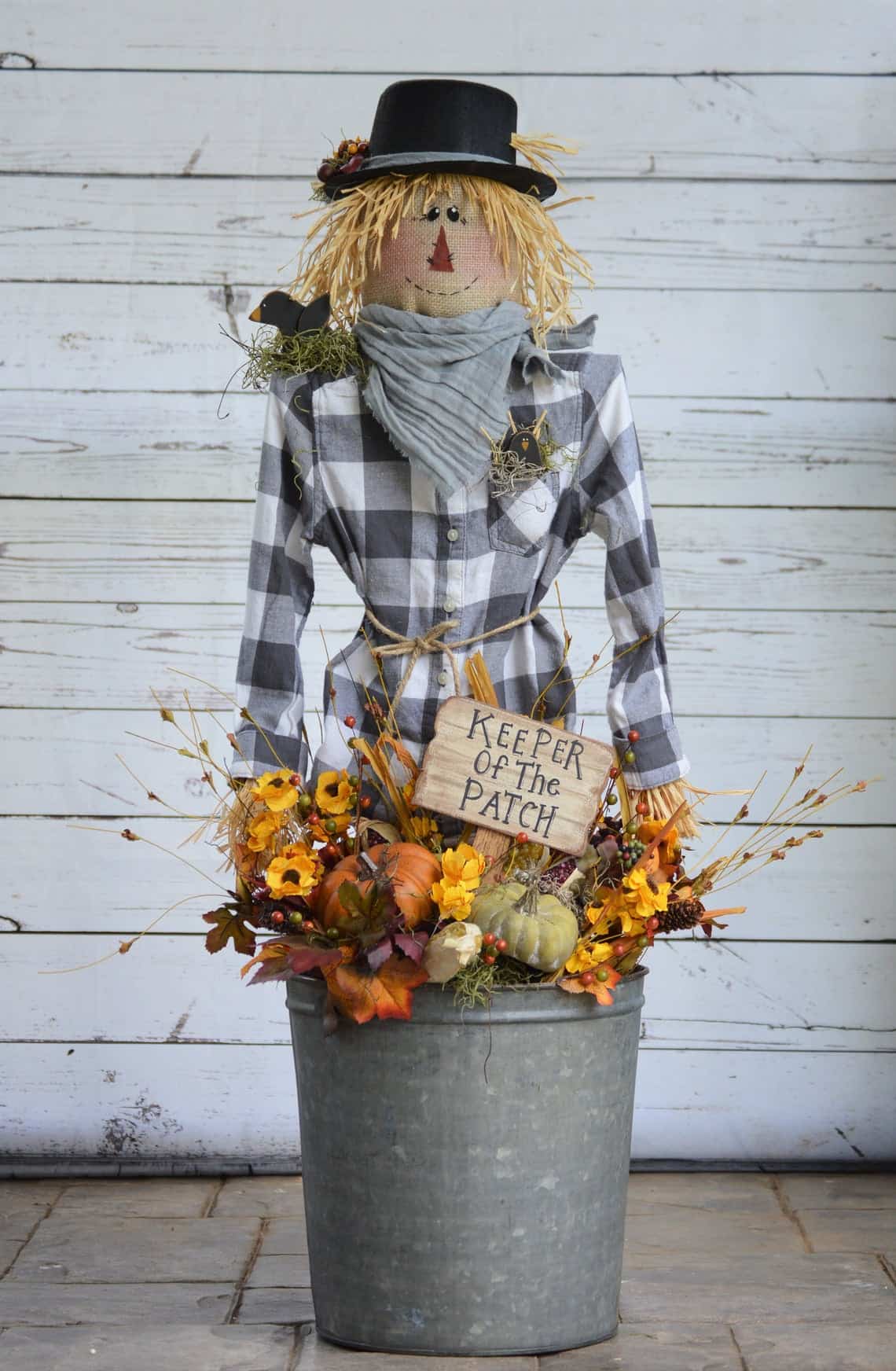 fall-porch-decor-scarecrow - Learn Along with Me