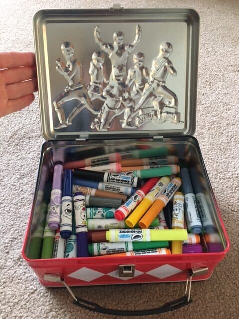 DIY Marker storage ideas - using an old metal lunchbox to store markers. Marker storage ideas kids options.